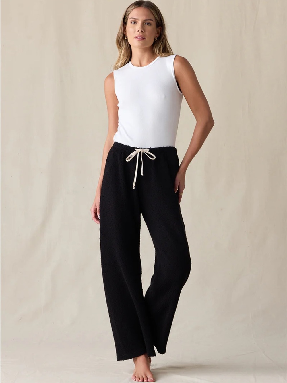 Wide-Leg Drawstring Lounge Pants in Black 100% cotton